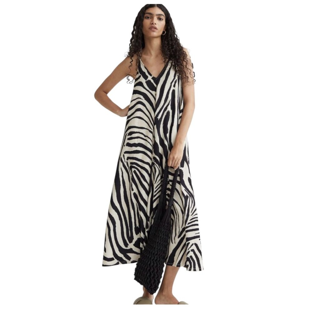 H&M Black and White Zebra Maxi Dress sz medium